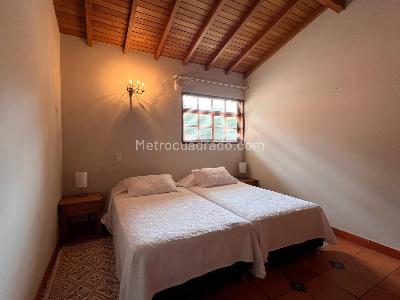 Casa de 3 alcobas en venta en Rionegro, Rionegro, 270 m² · foto 10 de 18