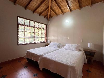 Casa de 3 alcobas en venta en Rionegro, Rionegro, 270 m² · foto 12 de 18