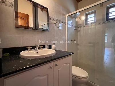 Casa de 3 alcobas en venta en Rionegro, Rionegro, 270 m² · foto 16 de 18