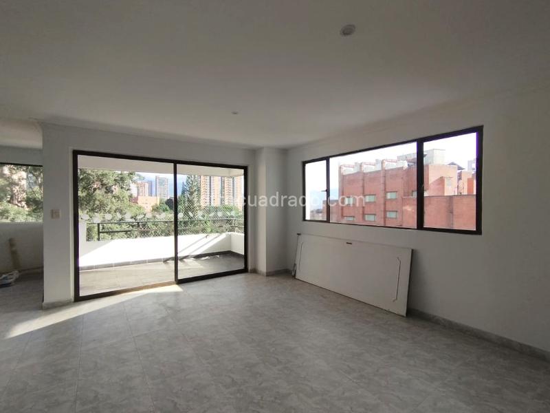 Apartamento amplio de 3 Alcobas en El Poblado - 2