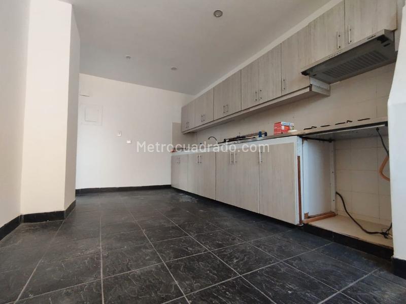 Apartamento amplio de 3 Alcobas en El Poblado - 7