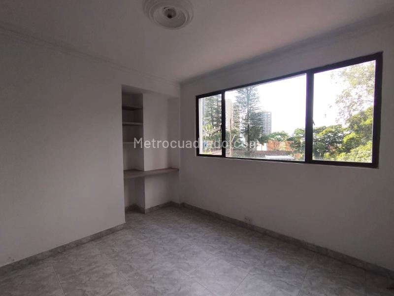 Apartamento amplio de 3 Alcobas en El Poblado - 8