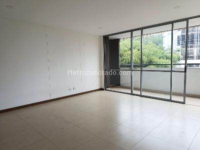 Apartamento en arriendo en El Poblado, Medellín · foto 5 de 20