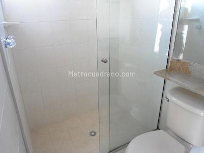 Apartamento de 2 alcobas en arriendo en El Poblado, Medellín, 100 m² · foto 18 de 18