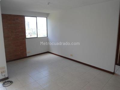 Apartamento de 2 alcobas en arriendo en El Poblado, Medellín, 100 m² · foto 5 de 18