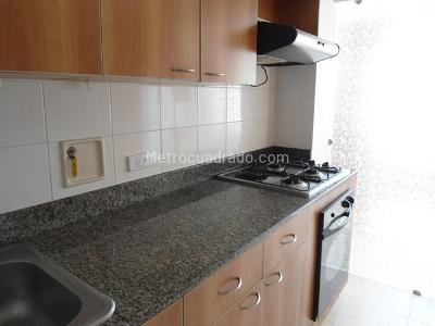 Apartamento de 2 alcobas en arriendo en El Poblado, Medellín, 100 m² · foto 6 de 18