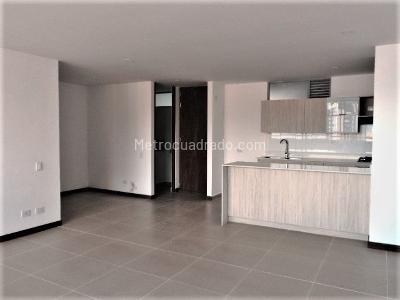 Apartamento de 3 alcobas en venta en El Poblado, Medellín, 105 m² · foto 2 de 15