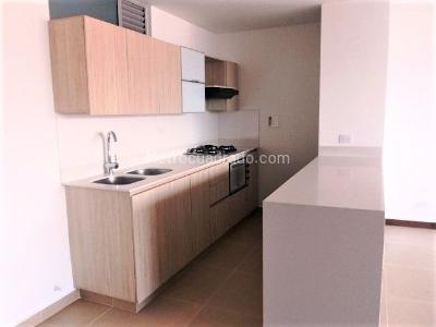 Apartamento de 3 alcobas en venta en El Poblado, Medellín, 105 m² · foto 5 de 15