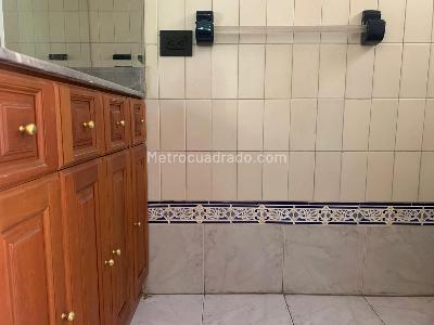 Casa en arriendo en El Poblado, Medellín · foto 14 de 15
