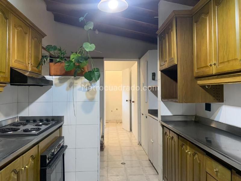 3BR House for Rent in El Poblado Closed Unit - 4