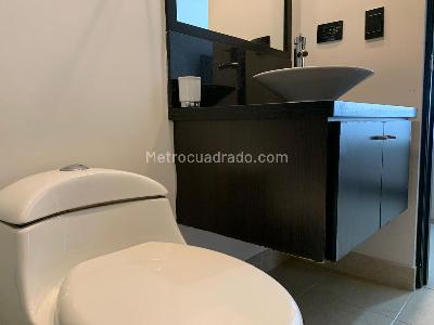 Apartamento de 1 alcoba en arriendo en Alejandría, Medellín, 53 m² · foto 11 de 12