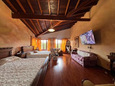Casa de 5 alcobas en venta en Rionegro, Rionegro, 550 m² · foto 10 de 18