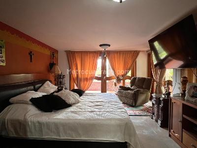 Casa de 5 alcobas en venta en Rionegro, Rionegro, 550 m² · foto 11 de 18
