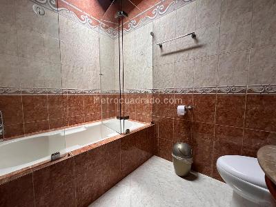 Casa de 5 alcobas en venta en Rionegro, Rionegro, 550 m² · foto 14 de 18