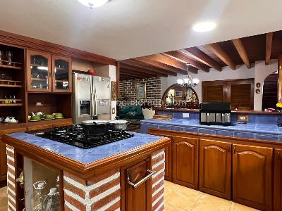 Casa de 5 alcobas en venta en Rionegro, Rionegro, 550 m² · foto 5 de 18