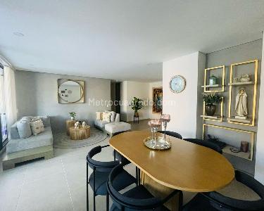 Apartamento en venta en Envigado, Envigado · foto 2 de 12