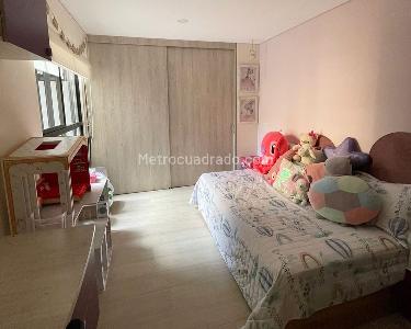 Apartamento en venta en Envigado, Envigado · foto 6 de 12