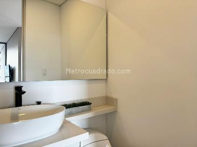 Apartamento de 2 alcobas en venta en El Poblado, Medellín, 109 m² · foto 16 de 16