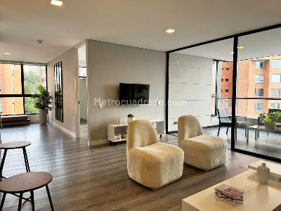 Apartamento de 2 alcobas en venta en El Poblado, Medellín, 109 m² · foto 4 de 16
