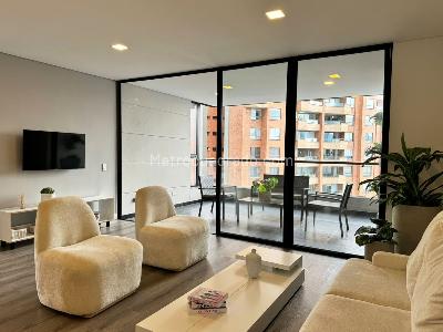 Apartamento de 2 alcobas en venta en El Poblado, Medellín, 109 m² · foto 5 de 16