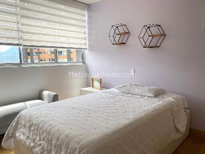 Apartamento en venta en El Poblado, Medellín · foto 12 de 18