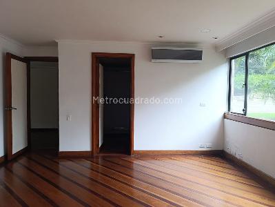 Apartamento en venta en El Poblado, Medellín · foto 12 de 20