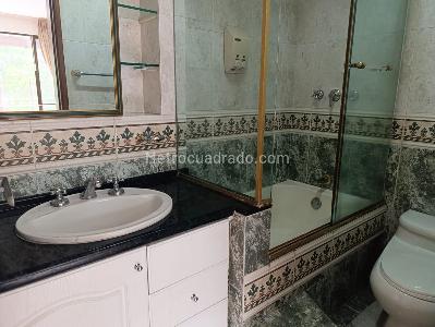 Apartamento en venta en El Poblado, Medellín · foto 16 de 20