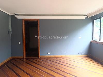 Apartamento en venta en El Poblado, Medellín · foto 9 de 20