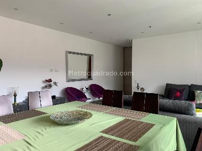 Apartamento de 3 alcobas en venta en El Poblado, Medellín, 152 m² · foto 3 de 18