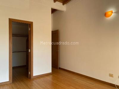 Casa de 3 alcobas en venta en Sabaneta, Sabaneta, 285 m² · foto 18 de 20