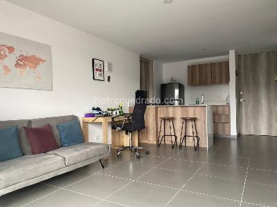 Apartamento de 1 alcoba en arriendo en El Poblado, Medellín, 55 m² · foto 3 de 13