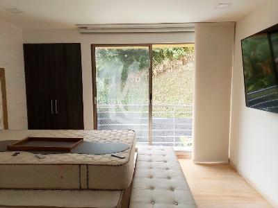Casa en arriendo en El Poblado, Medellín · foto 10 de 16
