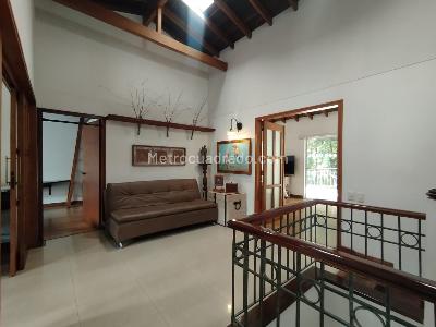 Casa en arriendo en El Poblado, Medellín · foto 10 de 18