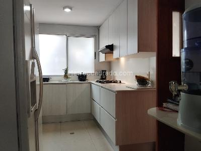 Casa en arriendo en El Poblado, Medellín · foto 5 de 18