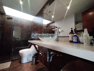 Casa en arriendo en El Poblado, Medellín · foto 15 de 18