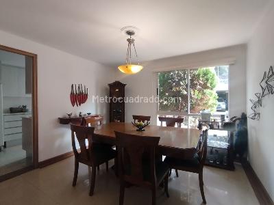Casa en arriendo en El Poblado, Medellín · foto 4 de 18