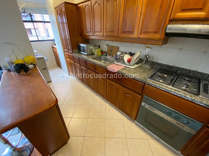 Cozy 1BR Studio Apartment Near Metro in El Poblado - 5