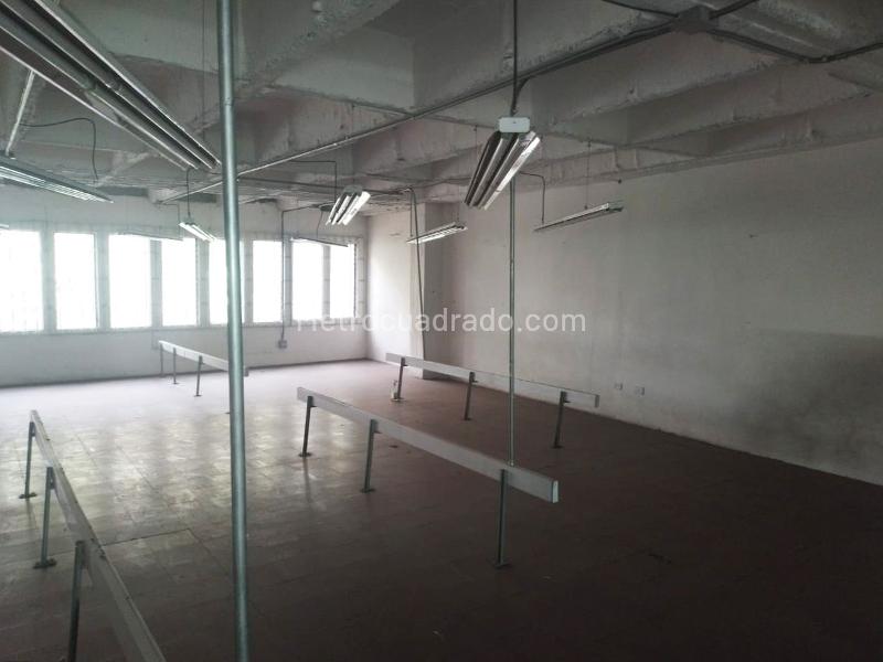 Bodega en Arriendo, EL POBLADO, Medellín - Más