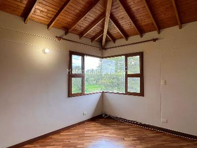 Casa de 5 alcobas en venta en Llanogrande, Rionegro, 400 m² · foto 6 de 16