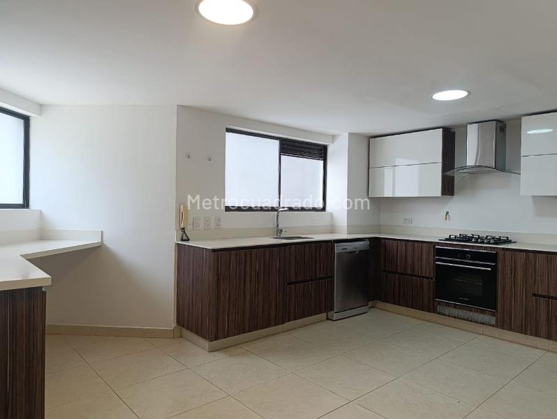 3BR Apartment for Rent in El Poblado (Closed Unit) - 8