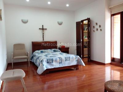 Casa de 4 alcobas en venta en Envigado, Envigado, 500 m² · foto 10 de 20