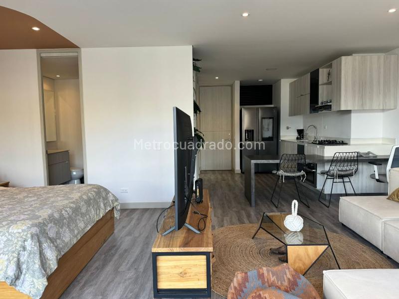 Estudio Moderno de 1 Alcoba en El Poblado Cerca a Servicios - 6