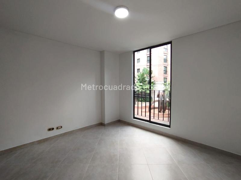 3BR Apartment for Rent in El Poblado with Balcony and Covered Linear Parking - 9