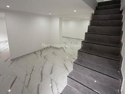 Casa de 3 alcobas en venta en Sabaneta, Sabaneta, 380 m² · foto 8 de 15