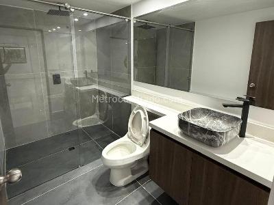 Casa de 3 alcobas en venta en Sabaneta, Sabaneta, 380 m² · foto 12 de 15
