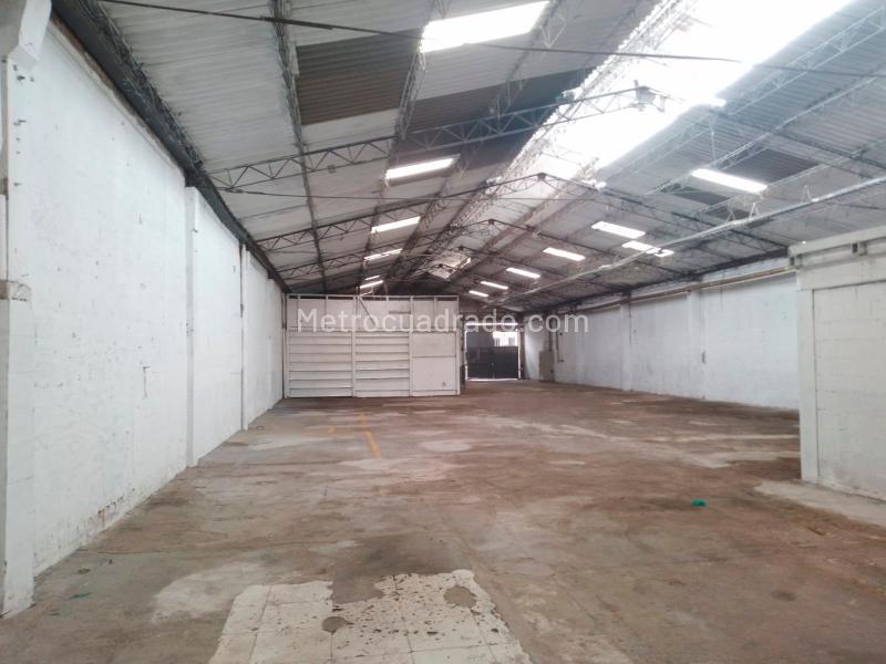 Bodega en Arriendo, EL POBLADO, Medellín - Widok 4
