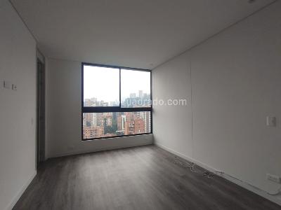 Apartamento de 2 alcobas en venta en El Poblado, Medellín, 91 m² · foto 12 de 14