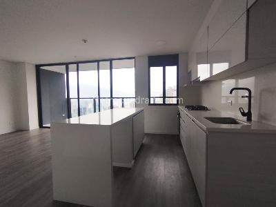Apartamento de 2 alcobas en venta en El Poblado, Medellín, 91 m² · foto 6 de 14