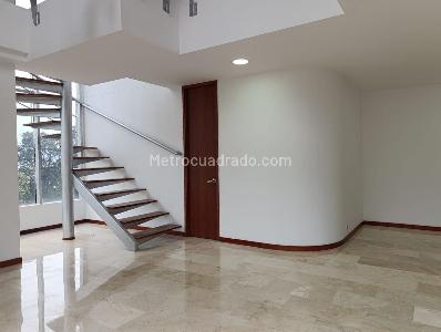Apartamento de 3 alcobas en arriendo en Los Balsos, Medellín, 150 m² · foto 5 de 20