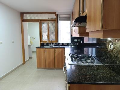 Apartamento de 3 alcobas en arriendo en Los Balsos, Medellín, 150 m² · foto 8 de 20